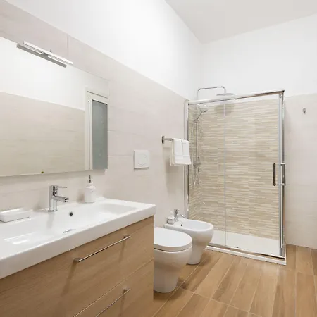 Il Dogandiere 4* Řím